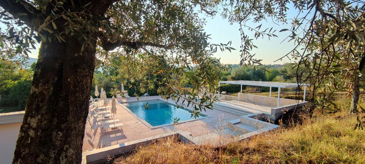 Agriturismo Le Masciare Paternopoli Luaran gambar